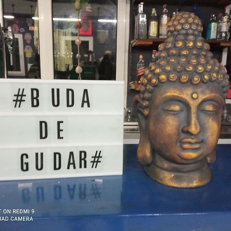 Buda De Gudar Manzanera Exteriör bild